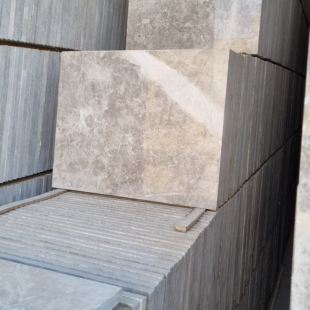 Persian Silk Marble – Elegant Grey-Beige Marble with Soft Linear Veins | Lazulite Marble