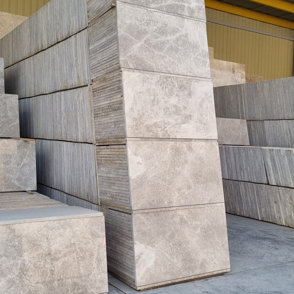 Persian Silk Marble – Elegant Grey-Beige Marble with Soft Linear Veins | Lazulite Marble