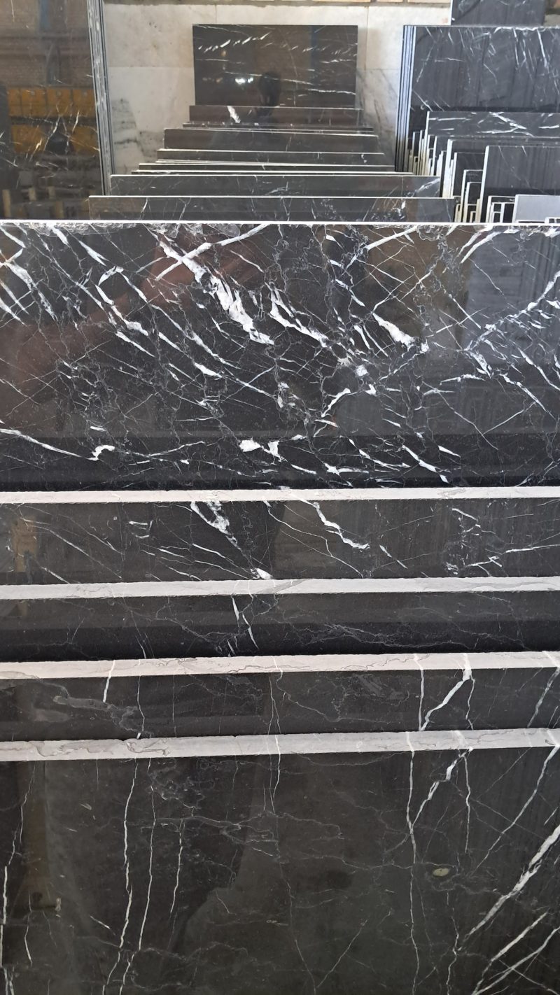 رخام مارکینه – رخام أسود فاخر مع عروق بيضاء | لازولیت ماربل